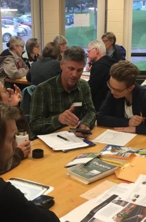 Assistance being provided to landowners during a workshop